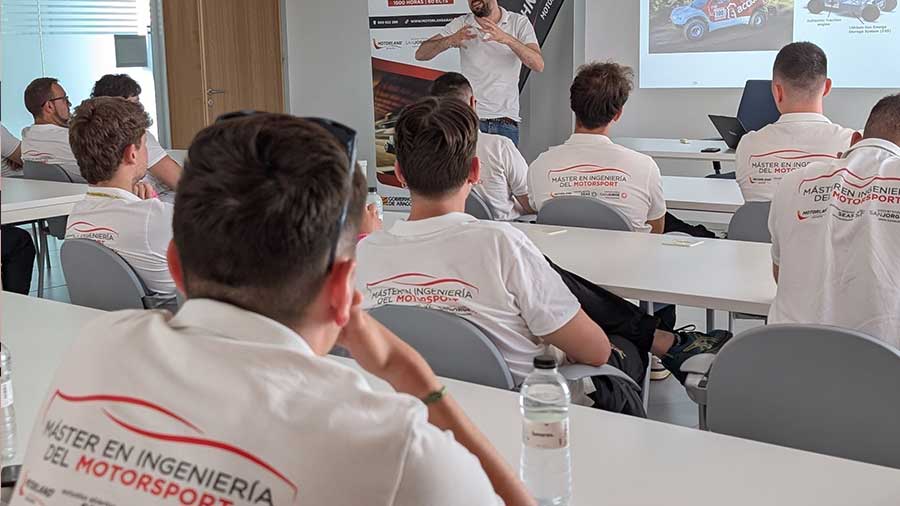 Arranca la 6a Edición del Máster de Motorsport 5