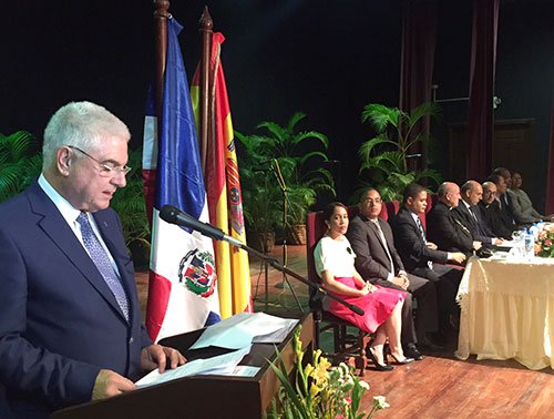 angel-garcia-de-jalon-en-el-acto-de-graduacionok_0